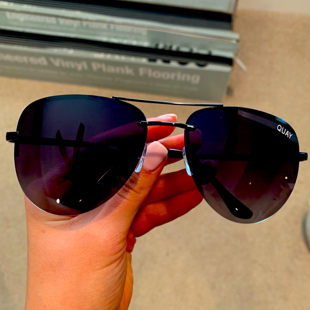 QUAY AVIATORS